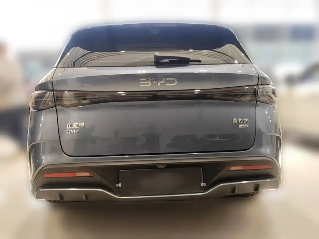 BYD Seal 06 DM-i Touring — миниатюра 8
