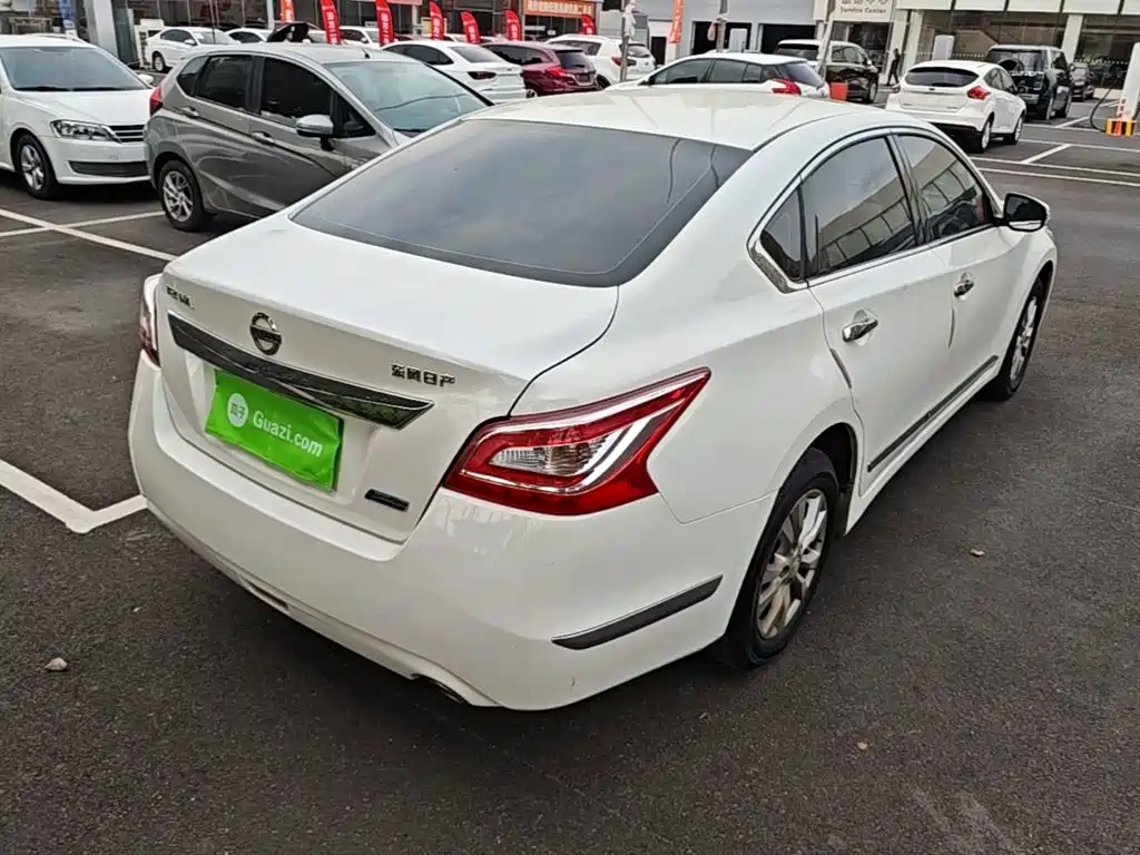 Nissan Teana — миниатюра 7