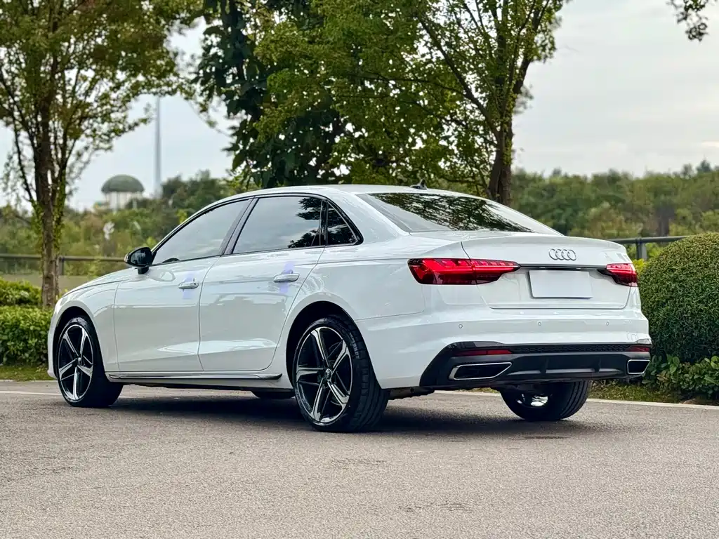 Audi A4L — миниатюра 7