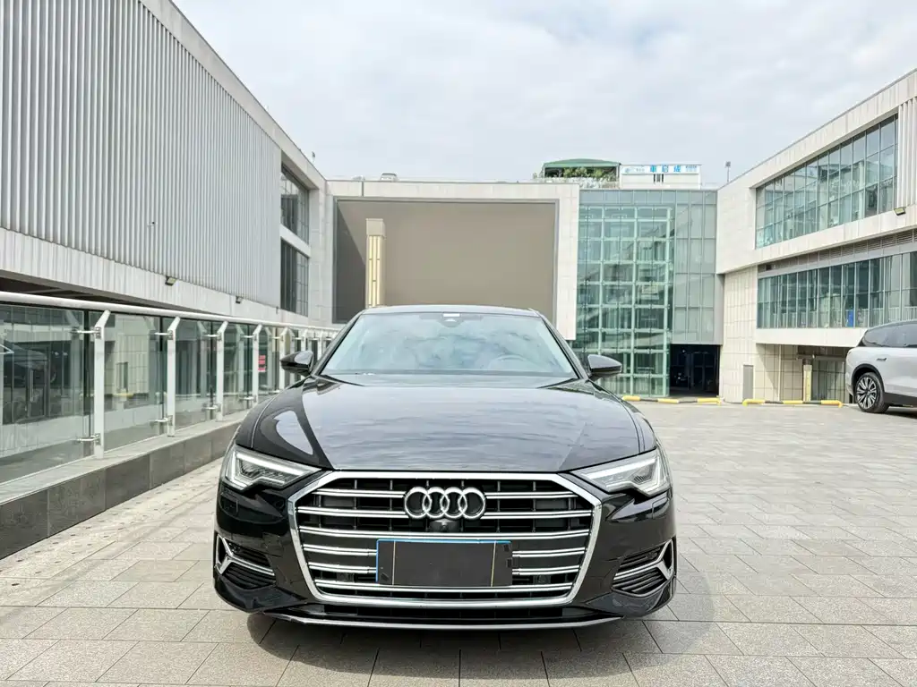 Audi A6L 2023