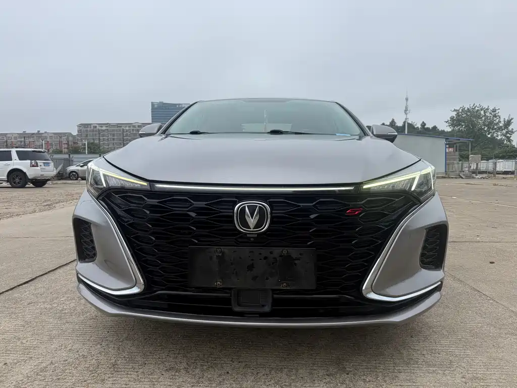 Changan Eado — миниатюра 2
