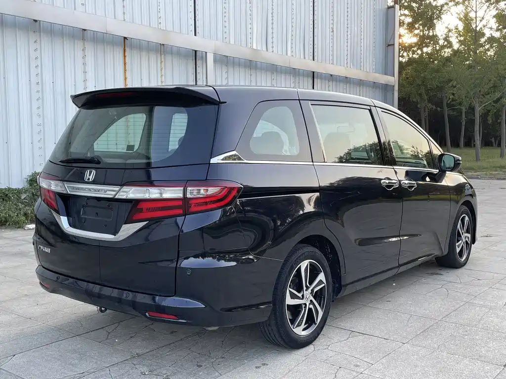 Honda Odyssey — миниатюра 6