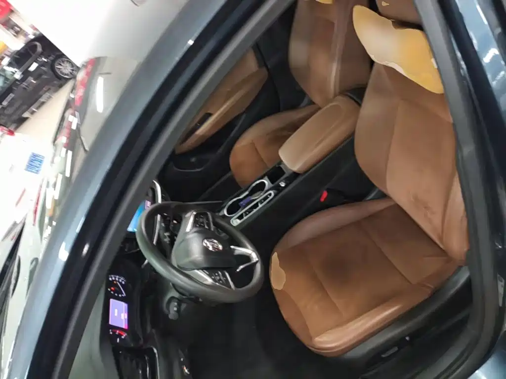 Buick Regal — миниатюра 15