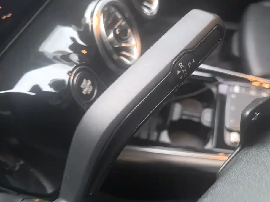 Mercedes-Benz GLA — миниатюра 16