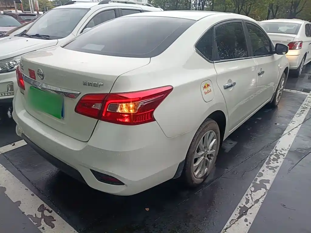 Nissan Sylphy — миниатюра 7