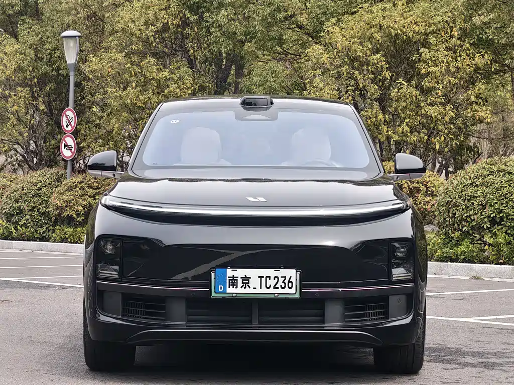 Li Auto IDEAL L8