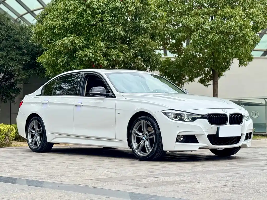 BMW 3 Series — миниатюра 3