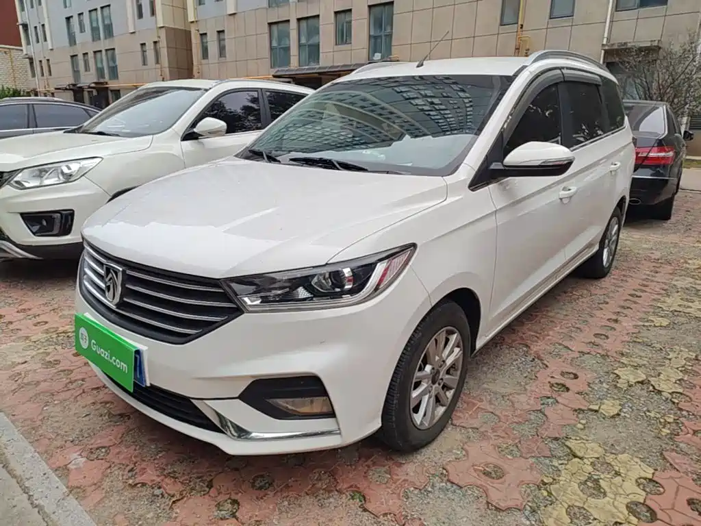Baojun 360 — миниатюра 2
