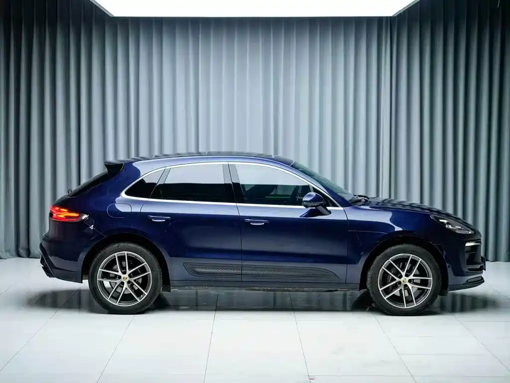 Porsche Macan — миниатюра 4