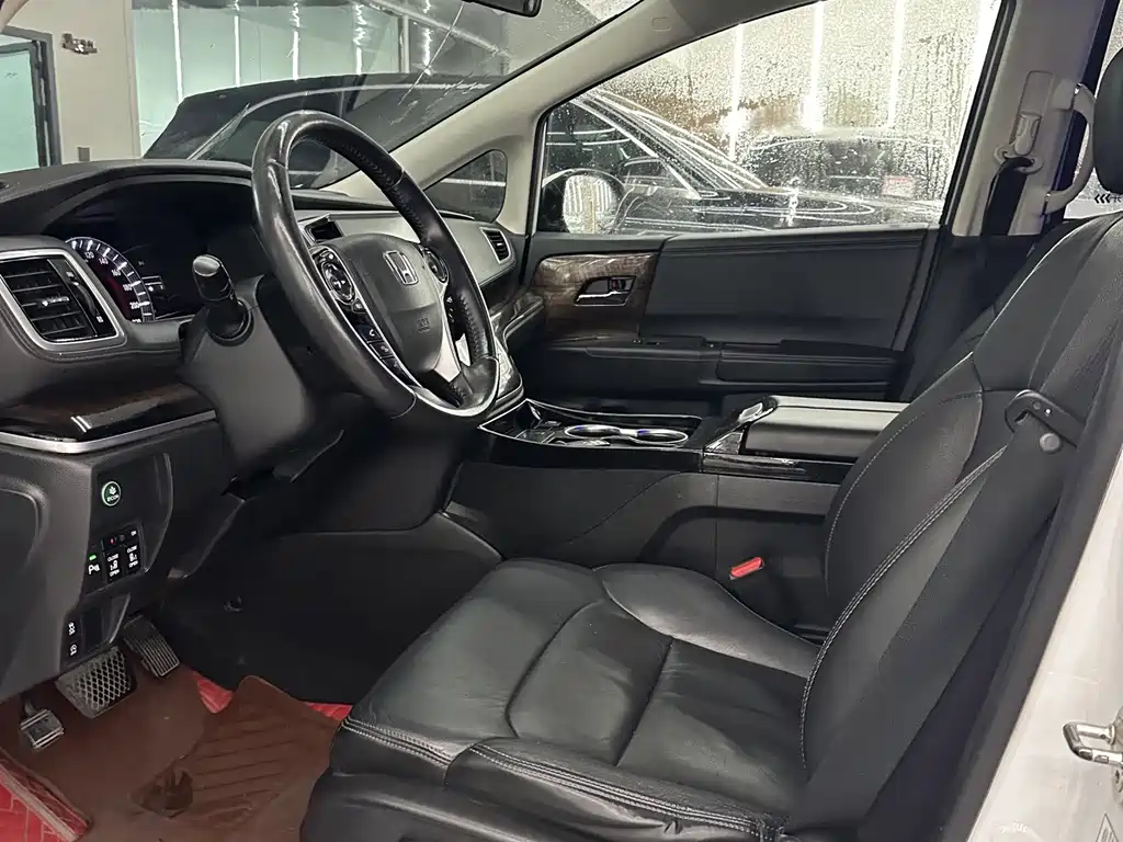 Honda Odyssey — миниатюра 3