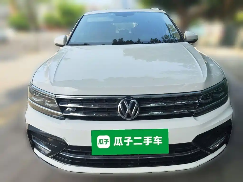 Volkswagen Tiguan L — миниатюра 2