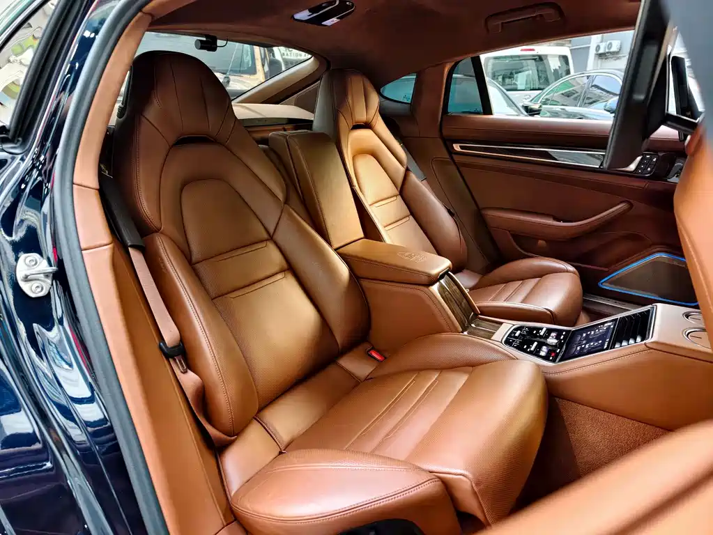 Porsche Panamera — миниатюра 13