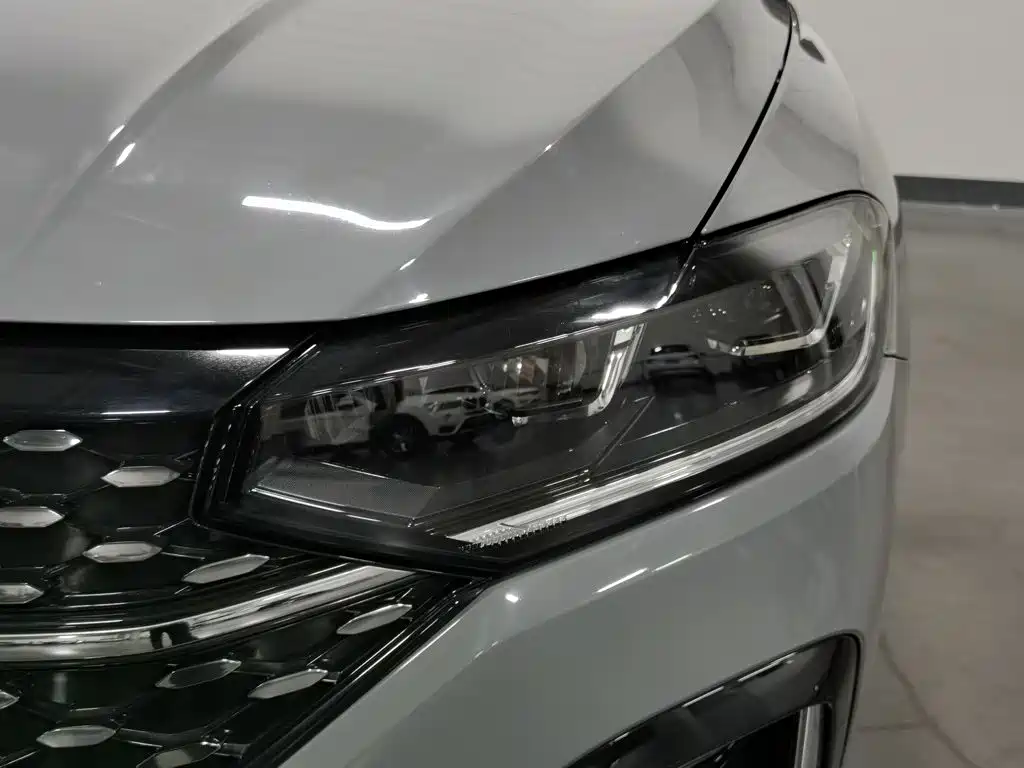 Volkswagen Lavida — миниатюра 7