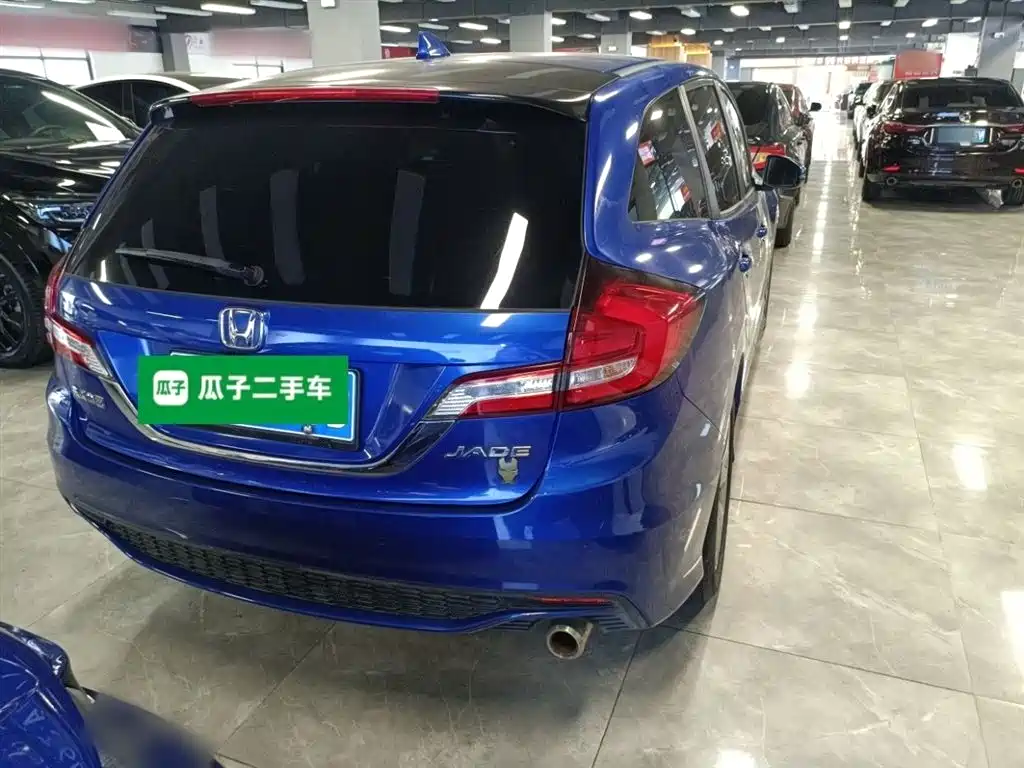 Honda Jade 2017 1.8L AT Comfort 5 мест