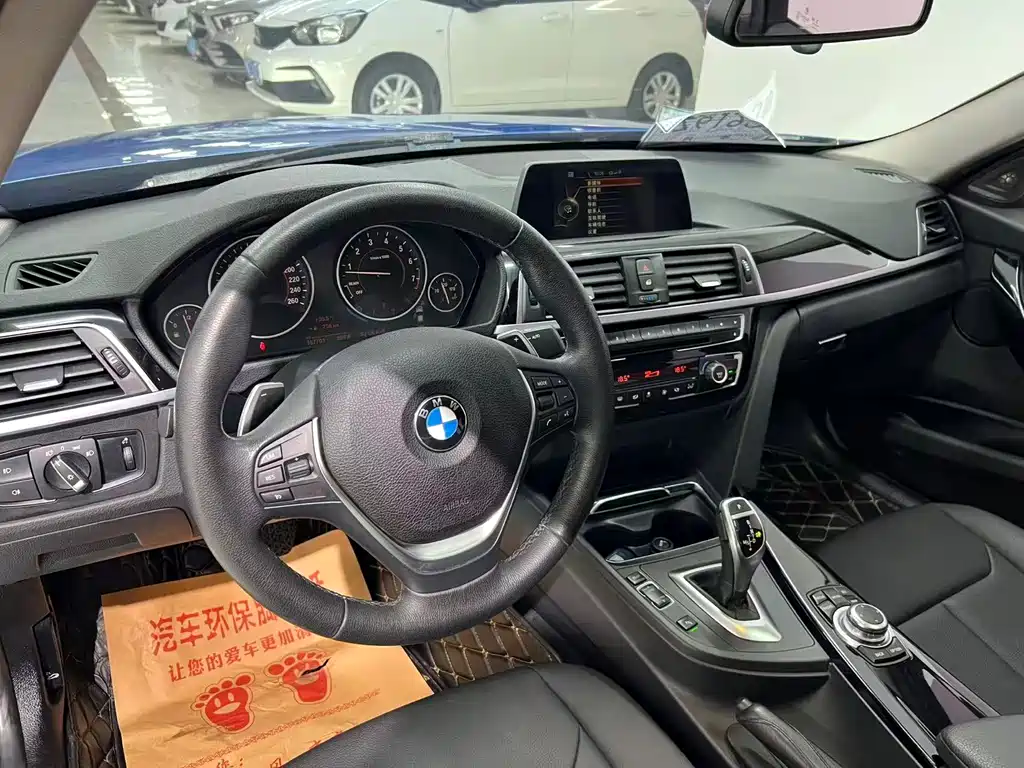 BMW 3 Series — миниатюра 4