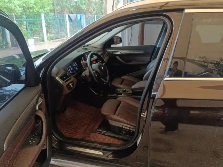 BMW X1 — миниатюра 9