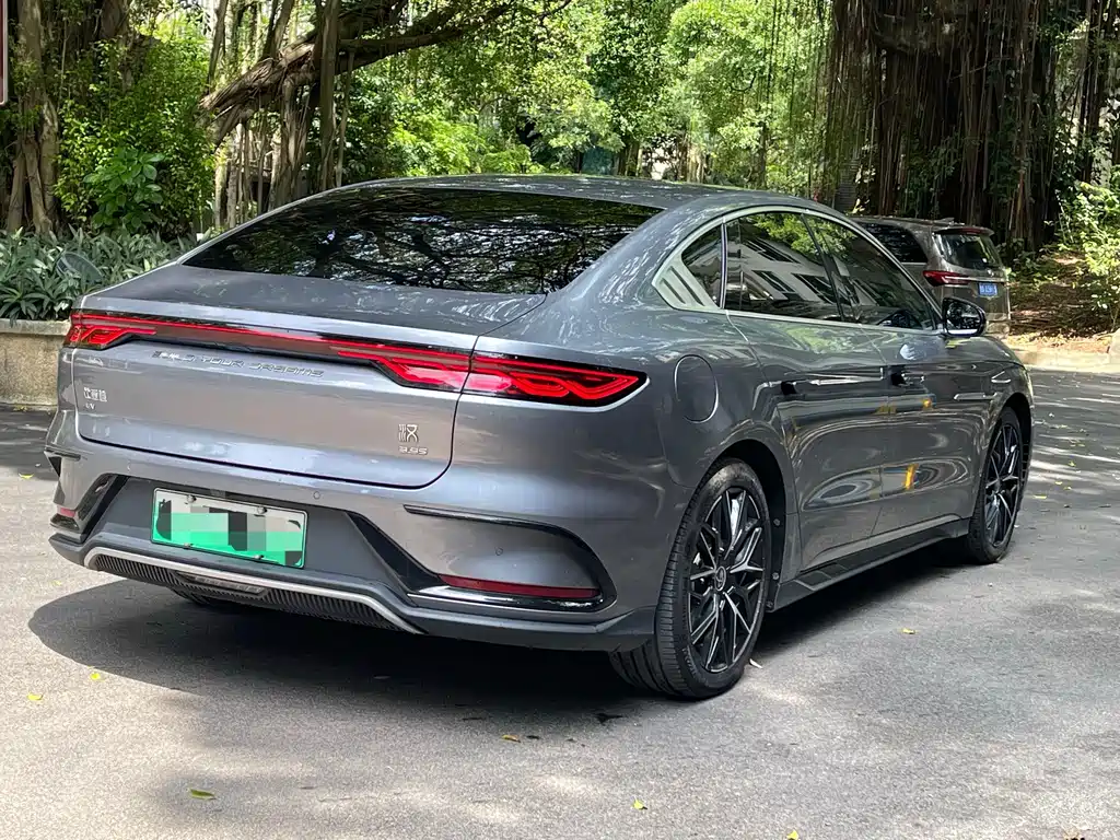 BYD Han — миниатюра 13