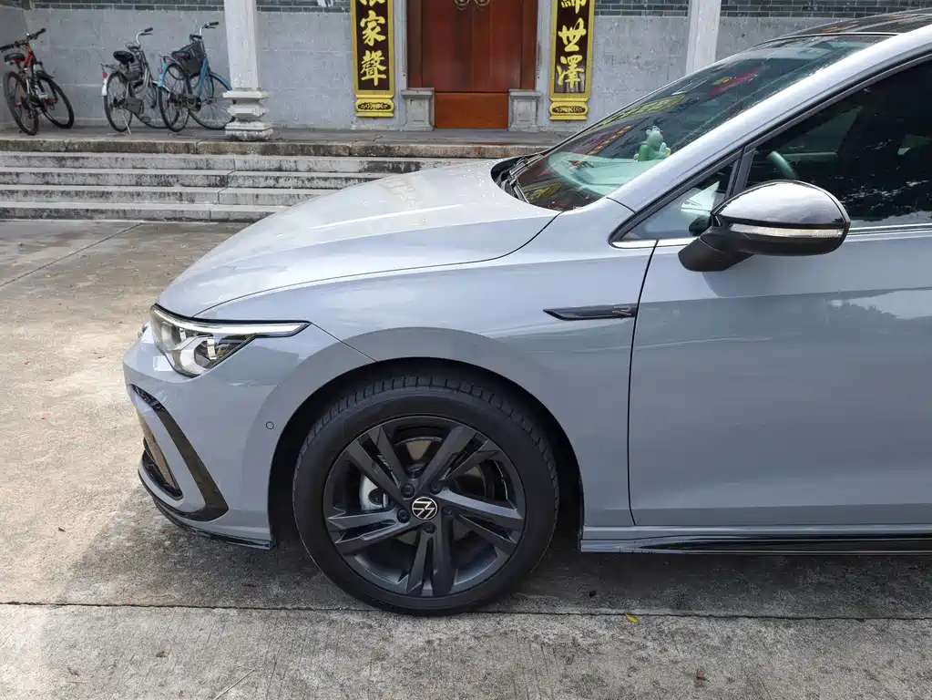 Volkswagen Golf — миниатюра 28