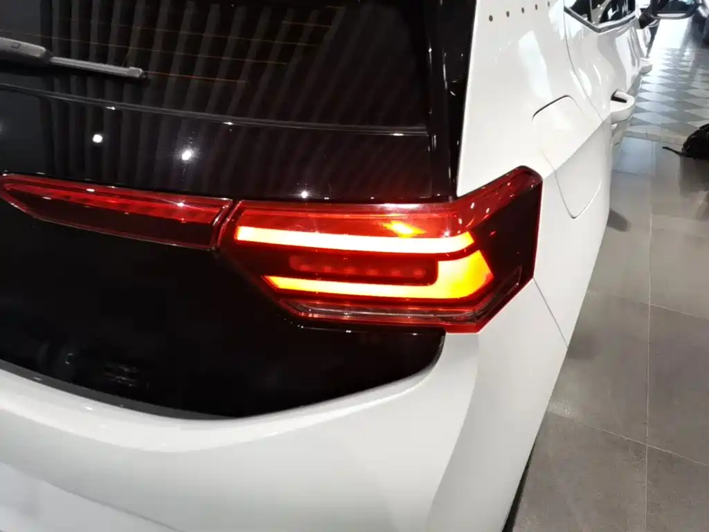 Volkswagen ID.3 — миниатюра 8