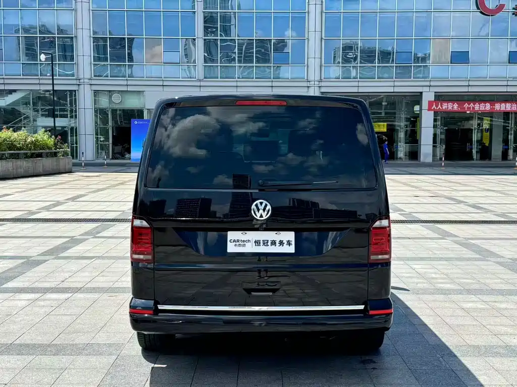 Volkswagen Multivan 2.0TSI 4WD Premium Edition 7 seats, фото 6