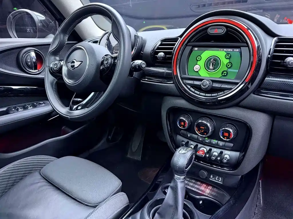 MINI Mini Clubman — миниатюра 15