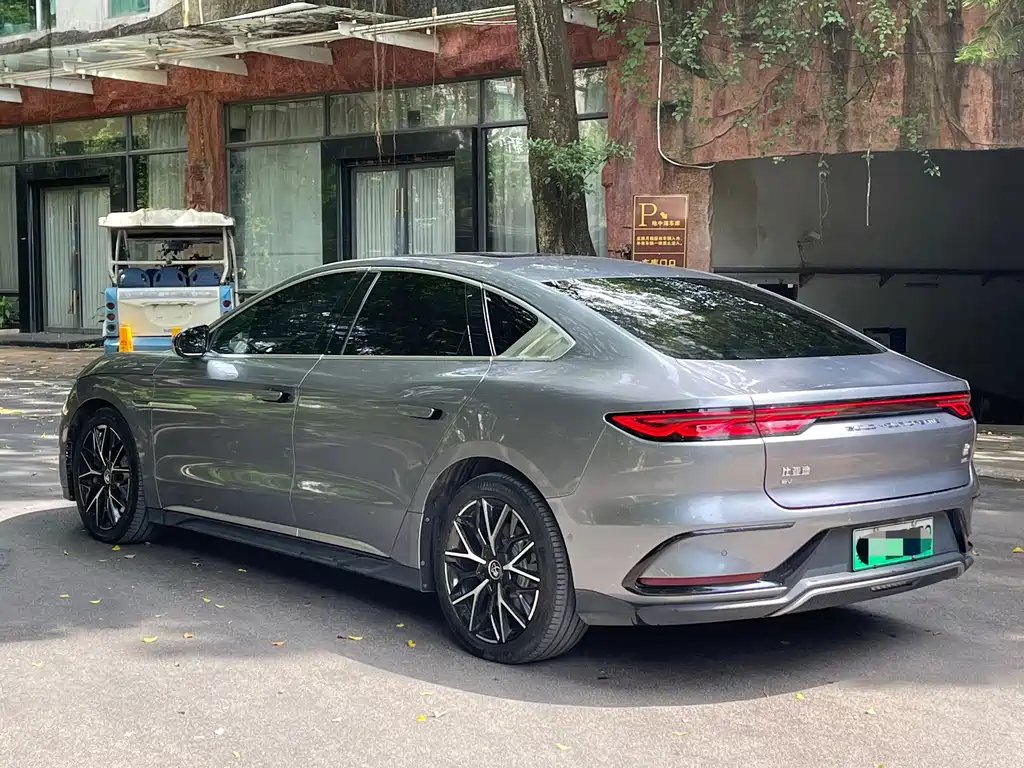 BYD Han — миниатюра 11