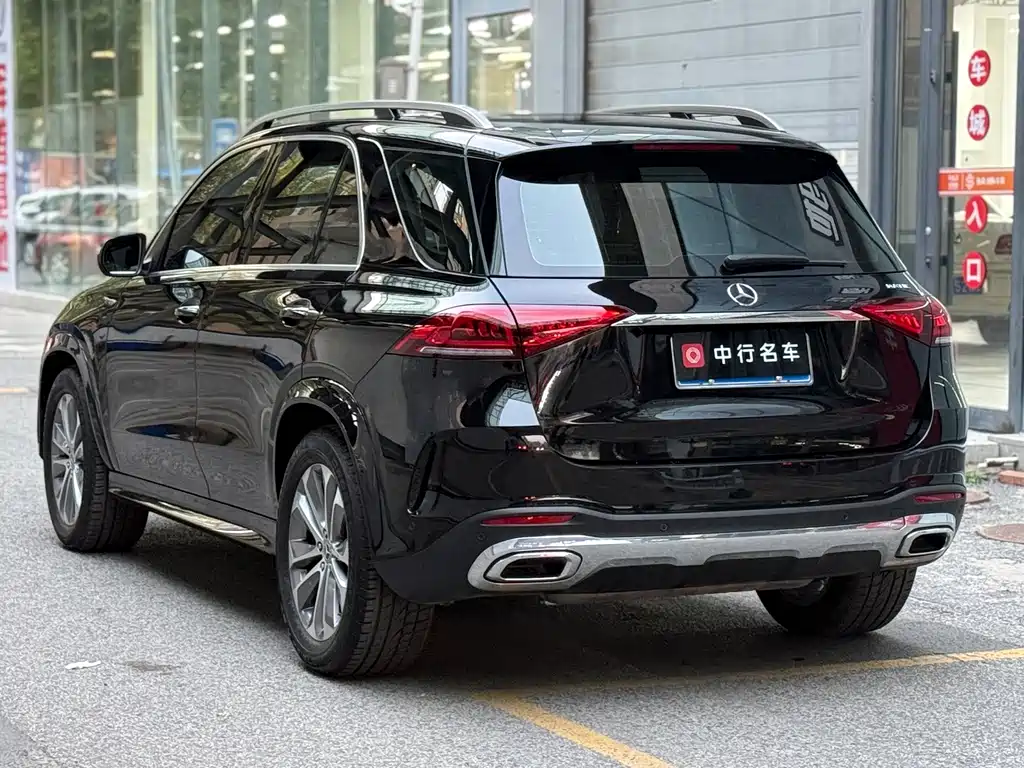 Mercedes-Benz GLE (Import) — миниатюра 22