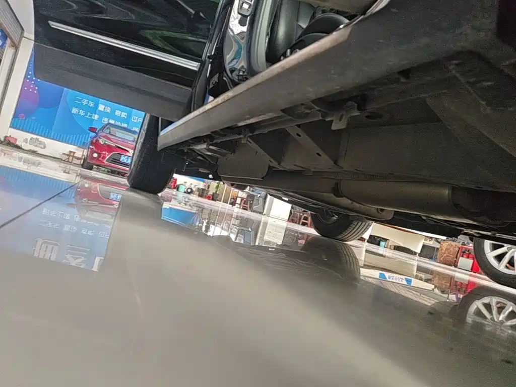 Cadillac XT5 — миниатюра 21