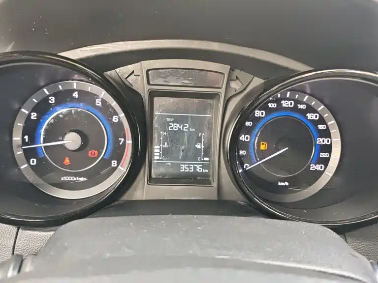 Changan CS15 — миниатюра 12
