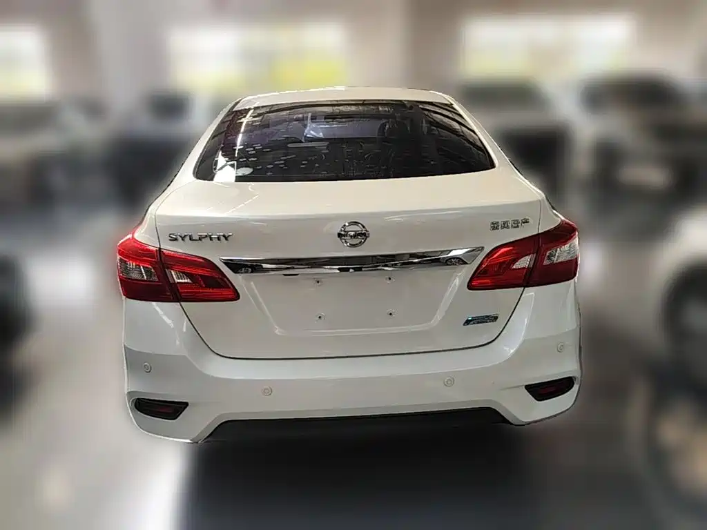 Nissan Sylphy — миниатюра 8