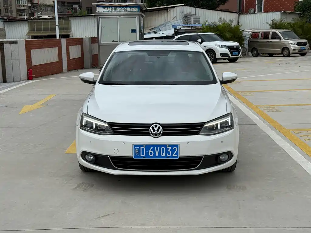Volkswagen Sagitar — миниатюра 2