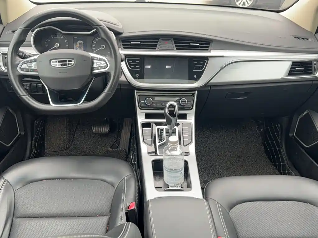 Geely Emgrand GS — миниатюра 10