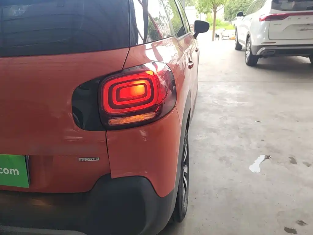 Citroen C4 Aircross — миниатюра 8