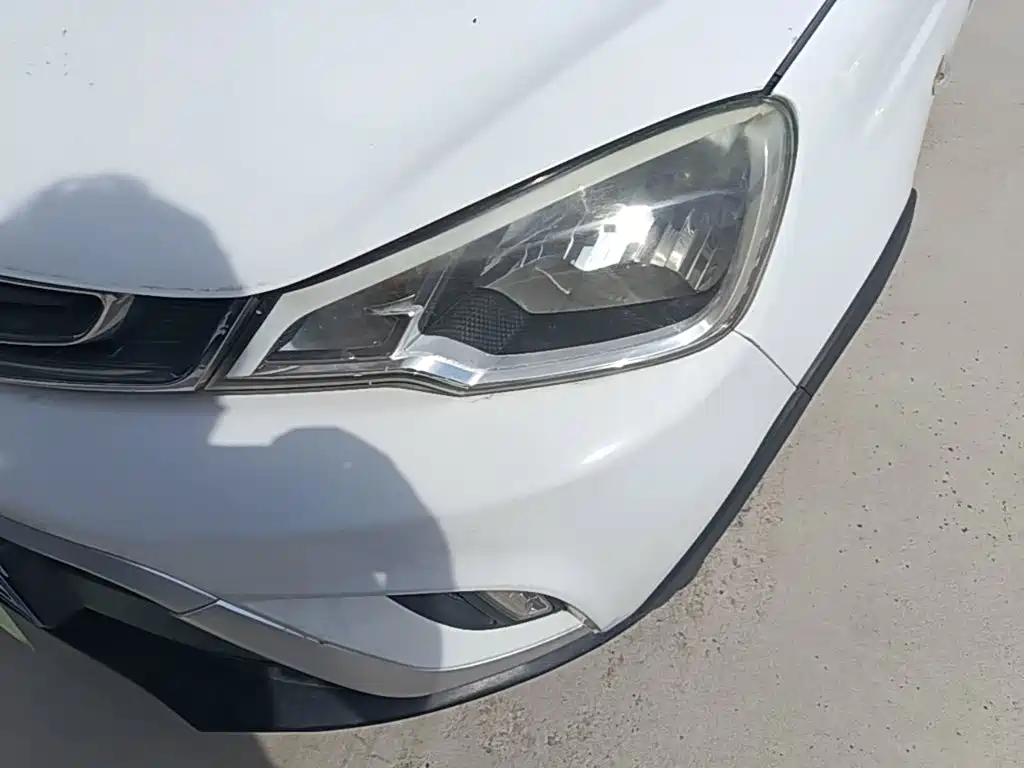 Geely Vision X1 — миниатюра 24