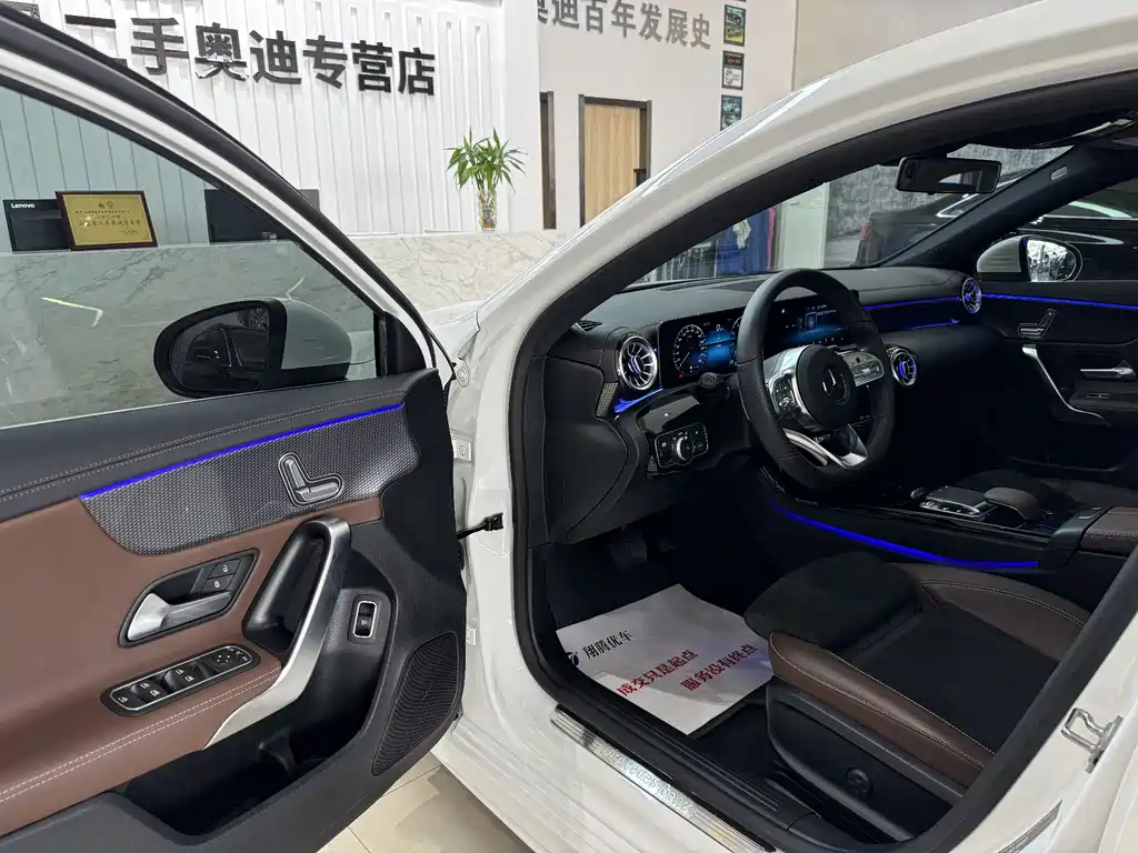 MERCEDES-BENZ A CLASS