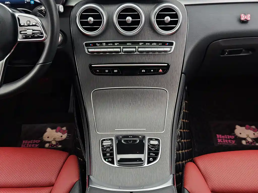 Mercedes-Benz GLC 2020 GLC 300 4MATIC SUV