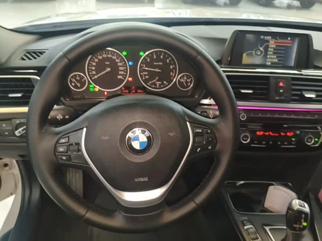 BMW 3 Series — миниатюра 11