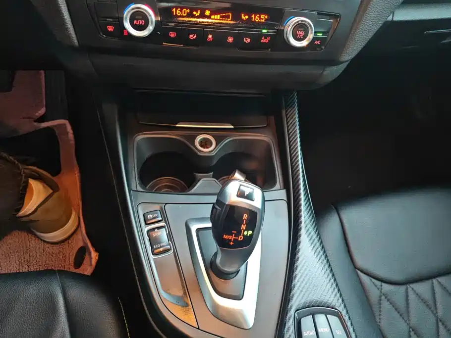 BMW 1 Series (Import) — миниатюра 16