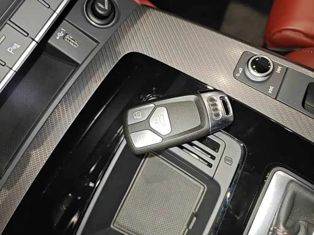 Audi Q5L — миниатюра 9