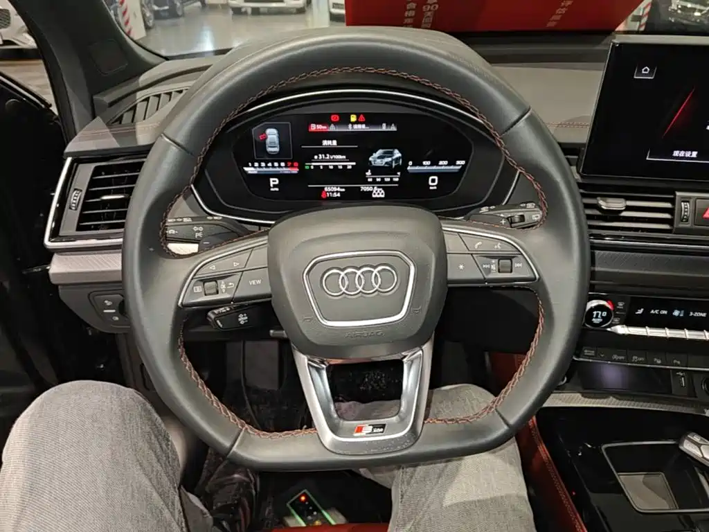 Audi Q5L — миниатюра 11