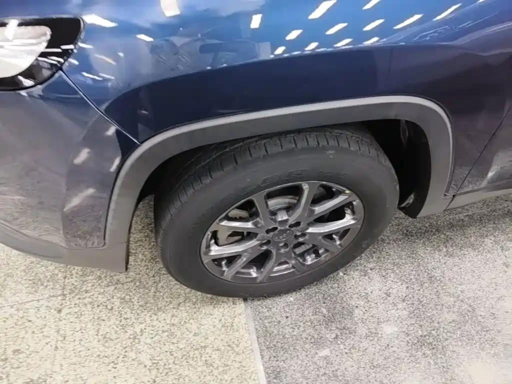 Jeep Cherokee — миниатюра 23