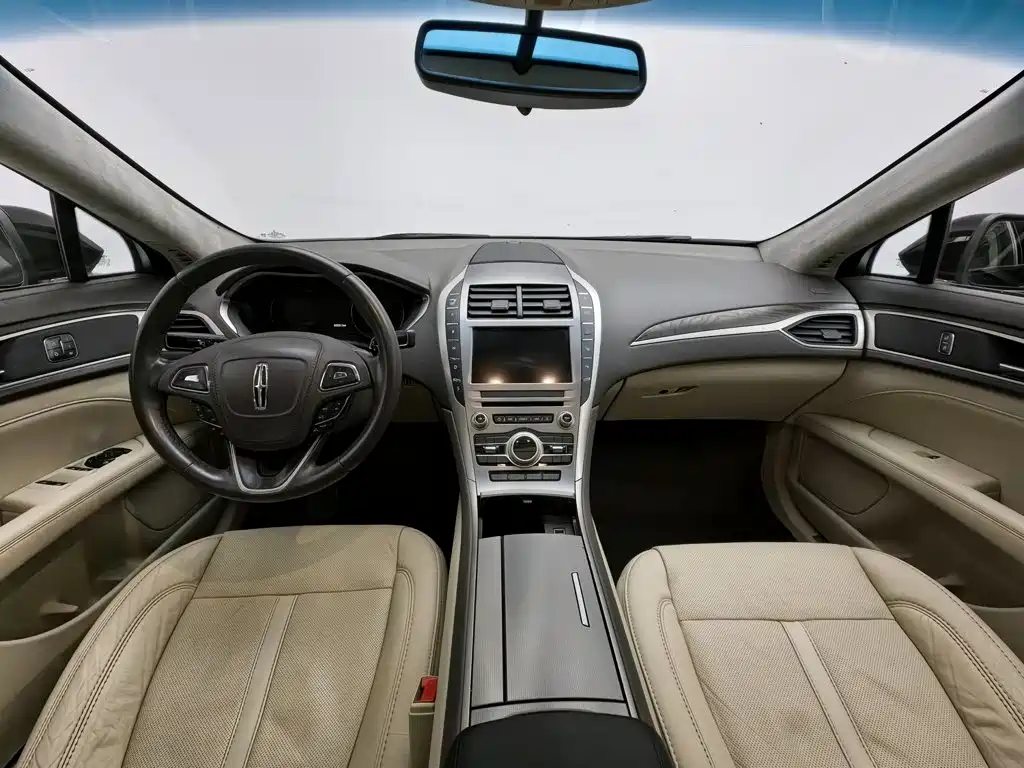 Lincoln MKZ — миниатюра 5