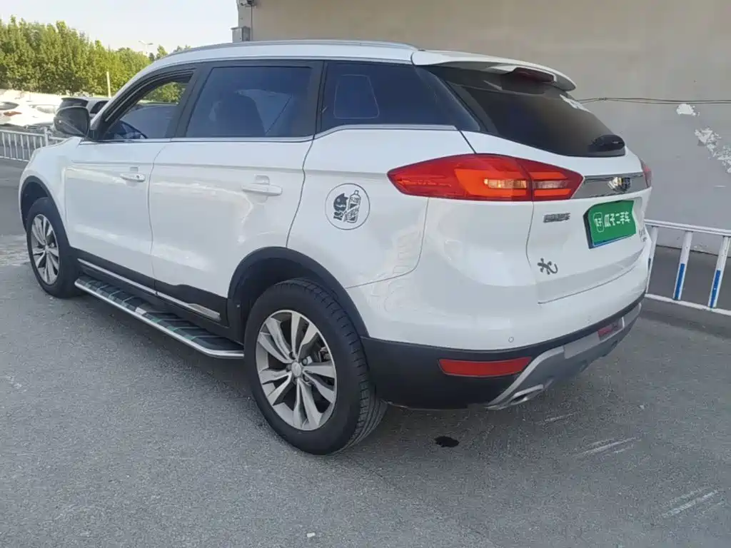 Geely Boyue — миниатюра 5