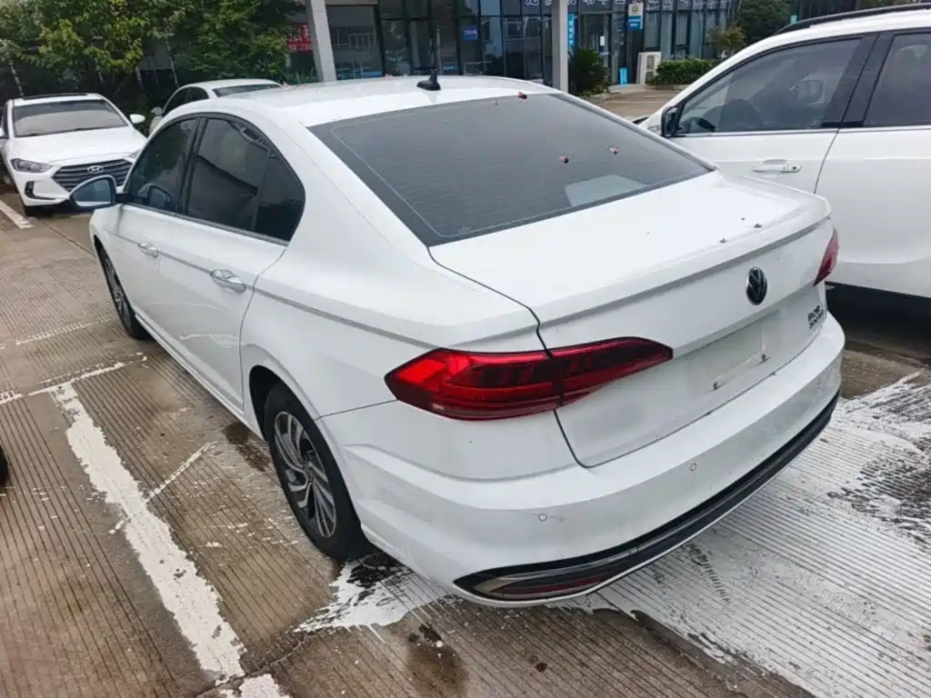 Volkswagen Bora — миниатюра 5