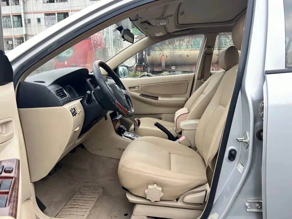 Toyota Corolla — миниатюра 5