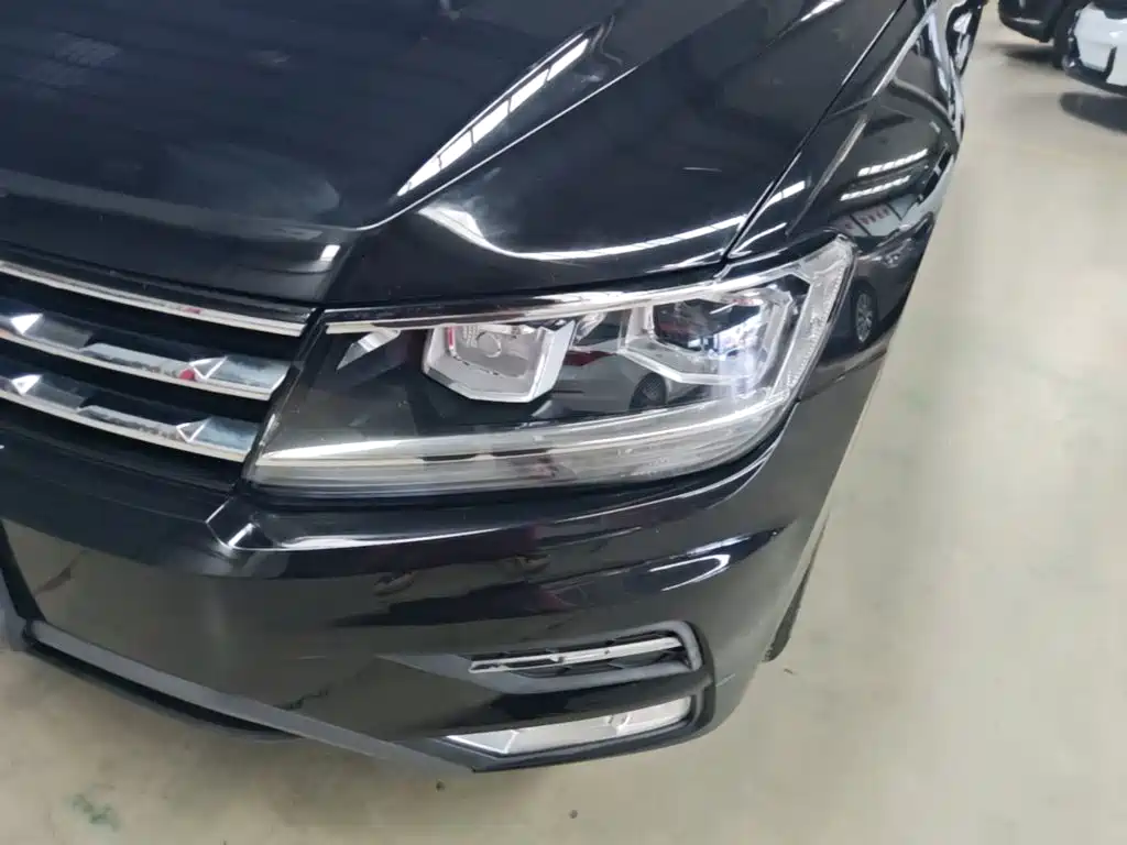 Volkswagen Tiguan L — миниатюра 24