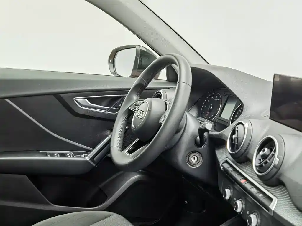 Audi Q2L — миниатюра 22