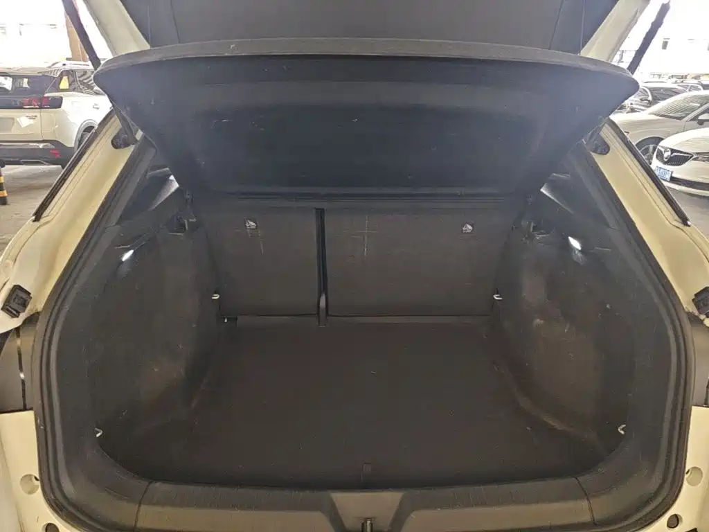 Volkswagen ID.4 Crozz — миниатюра 19