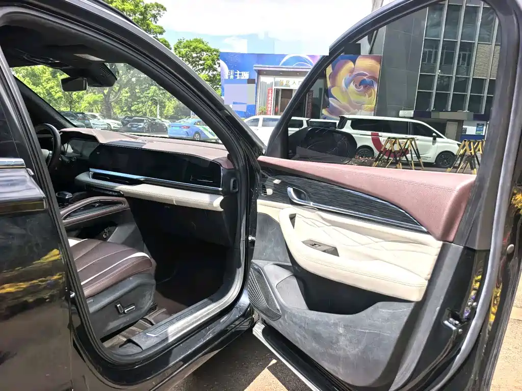 Geely Monjaro L 2021 2.0TD DCT EVO Luxury