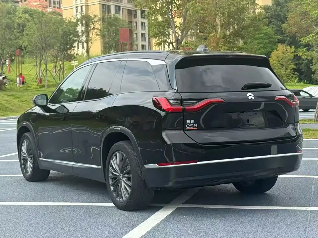 NIO ES8 — миниатюра 4